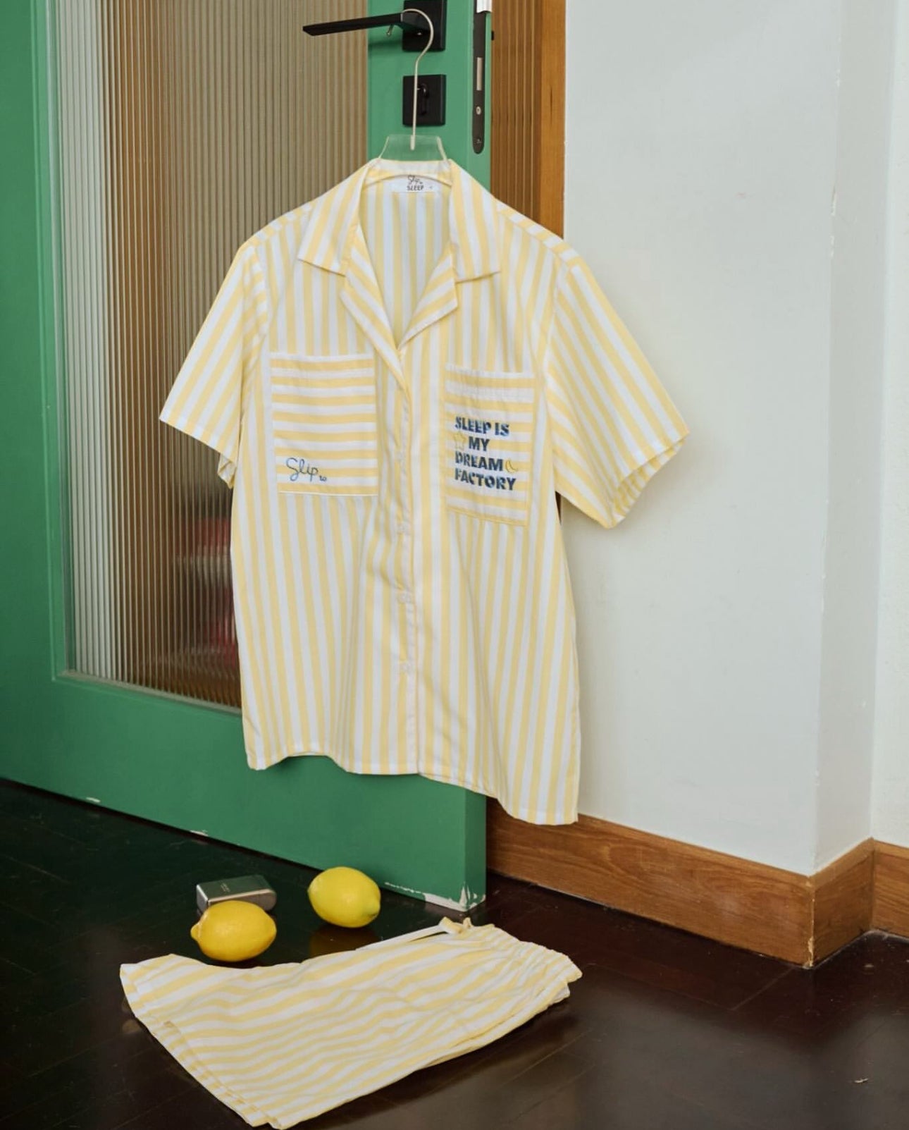 Dream_Factory_Set_Shorts_Image-2